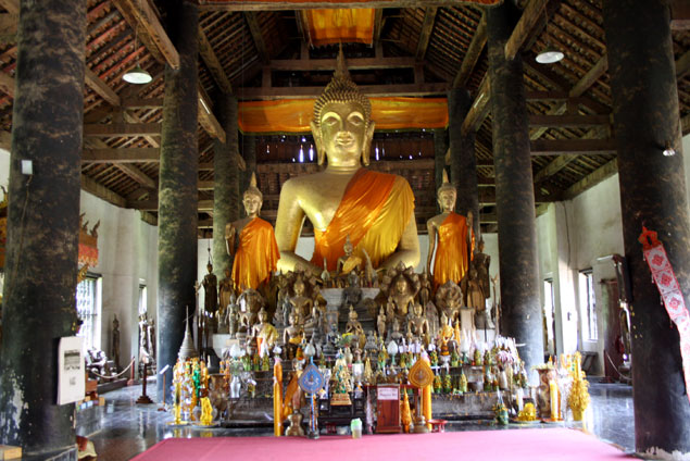 Gran Buda del Wat Visoun