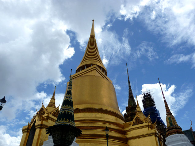 Estupa dorada del Gran Palacio de Bangkok