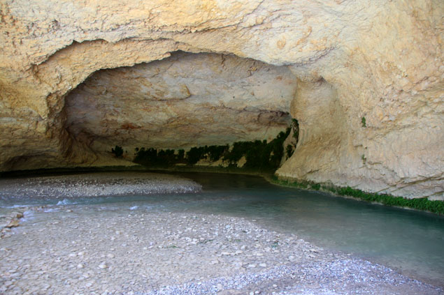 Cueva del Picamartillo