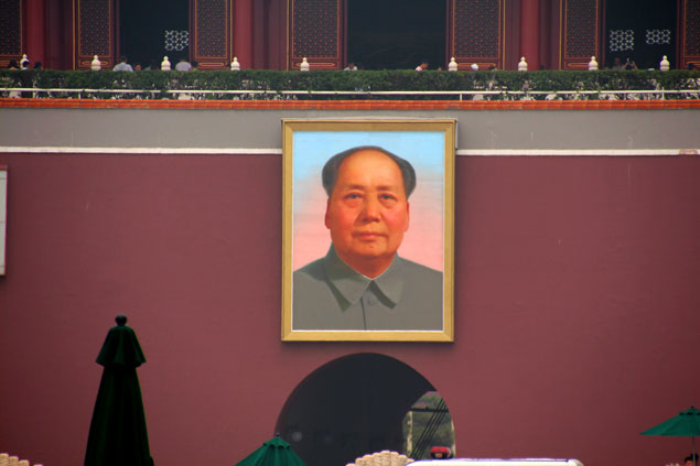 Imagen de Mao Zedung en la plaza Tian'anmen