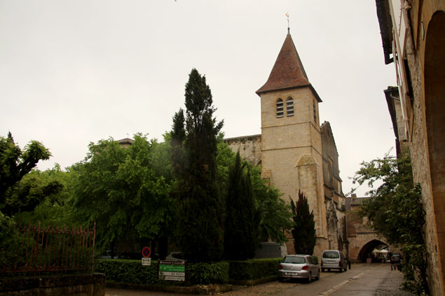 Iglesia de Saint Dominique en Monpazier