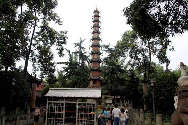 Pagoda de los 1000 budas (Que ver en Chengdu)