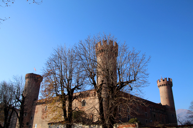 Castillo de Ivrea con sus tres torres