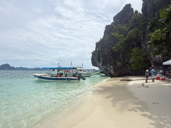 viaje por Filipinas por libre. excursión por El Nido