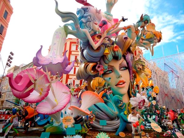 Descubre Valencia, Las Fallas